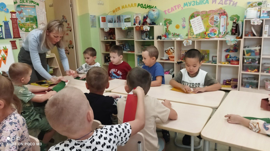 В гостях «Жар птица» В гостях «Жар птица».